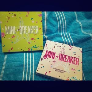 Jeffree Star Mini Jawbreaker
